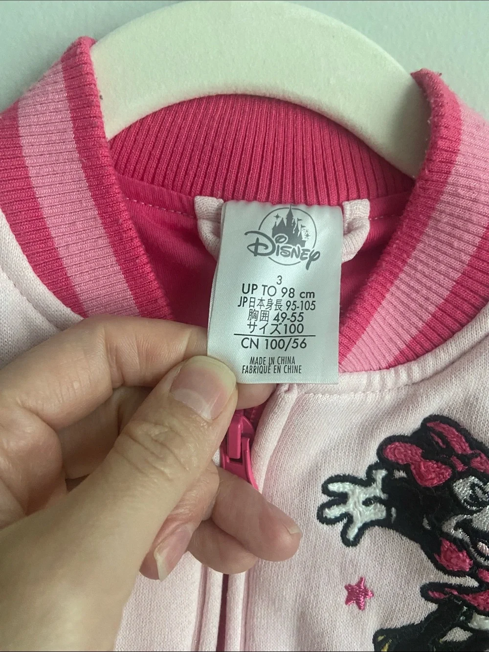 Disney Store Minnie Mouse Pink Sequin Sleeve Bomber Jacket size 3 little girl